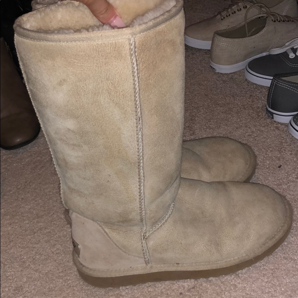 Women's Ugg boots
